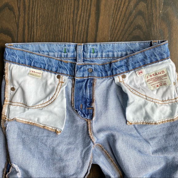 J Brand Aidan Boyfriend Jeans in Gemini - Picture 4 of 4